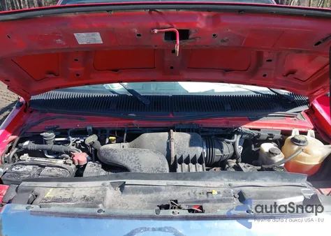 2010 Ford E-350 Super Duty Commercial/Recreational z USA, uszkodzony, nr VIN 1FTSS3EL1ADA11865